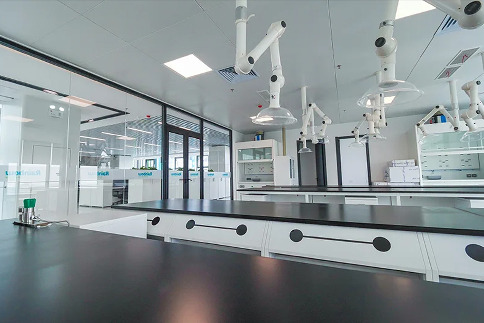 專業實驗室裝修公司 專業實驗室裝修公司